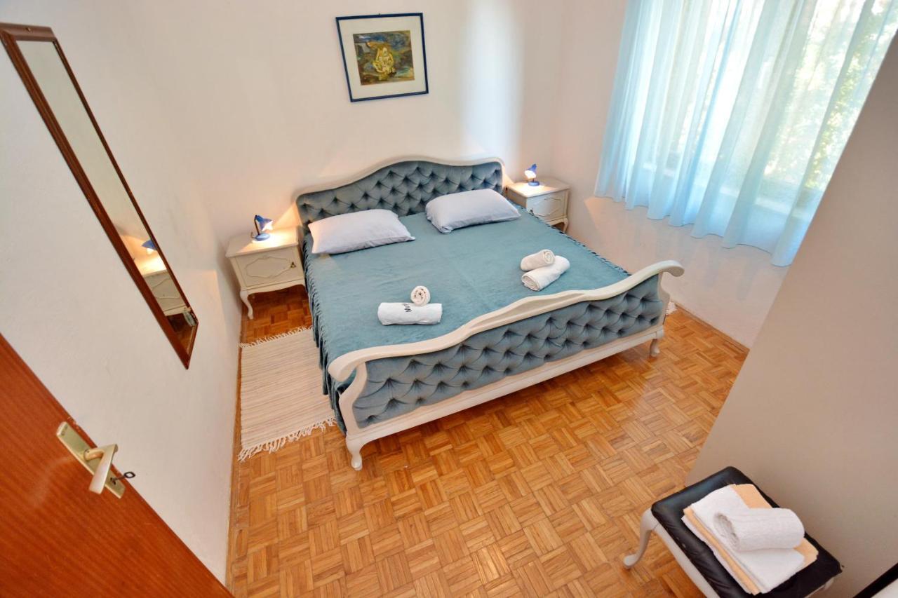 Apartmani Irena Ciovo 特罗吉尔 外观 照片